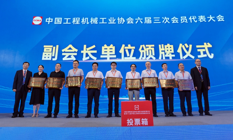 251661414465208047.jpeg 2.jpg